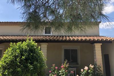 Les Annonces Immobilieres A La Vente De Terres Du Sud Immobilier Uzes 30700