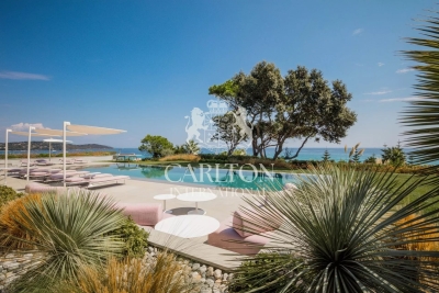 Villa à Ramatuelle &agrave; louer à partir de 75 000 € / semaine, Photo 3