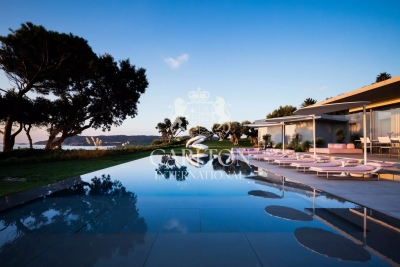 Villa à Ramatuelle &agrave; louer à partir de 75 000 € / semaine, Photo 4