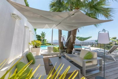 Villa à Le Cannet &agrave; louer à partir de 15 000 € / semaine, Photo 12