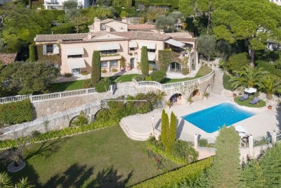 Maison à vendre à Mougins  - 10 pièces 475 m² 