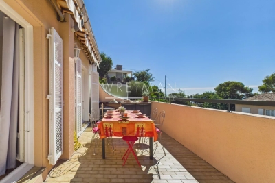 Appartement à vendre à MENTON Baumettes - 3 pièces - 74 m² 