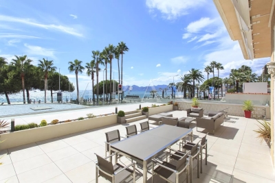 Appartement à Cannes &agrave; louer à partir de 29 000 € / semaine, Photo 1