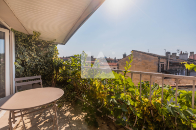 Appartement &agrave; louer &agrave; BORDEAUX  - 3 pi&egrave;ces - 62 m&sup2; 