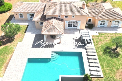 Maison &agrave; vendre &agrave; PUGET-SUR-ARGENS  - 5 pi&egrave;ces - 270 m&sup2; 