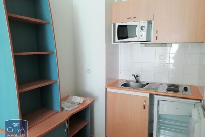 Appartement à louer à LA ROCHE SUR YON  - 1 pièces - 23 m² 