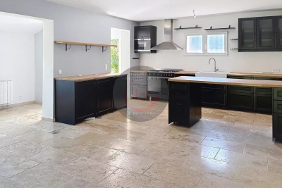Maison à vendre à LES ADRETS-DE-L'ESTÉREL  - 4 pièces - 103 m² 