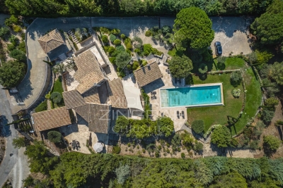 Maison à vendre à ST-RÉMY-DE-PROVENCE  - 10 pièces - 299 m² 