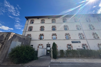 Appartement &agrave; louer &agrave; MONTÉLIMAR  - 4 pi&egrave;ces - 92 m&sup2; 