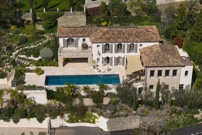 Maison &agrave; vendre &agrave; MOUGINS  - 8 pi&egrave;ces - 369 m&sup2; 