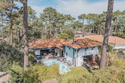 Maison à vendre à PYLA-SUR-MER Saint-Magne-de-Castillon - 11 pièces - 300 m² 