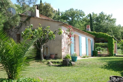 Maison &agrave; vendre &agrave; GRIMAUD  - 4 pi&egrave;ces - 240 m&sup2; 