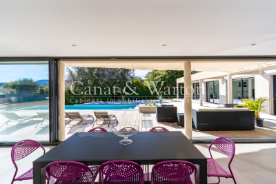 Maison &agrave; vendre &agrave; LE BEAUSSET  - 7 pi&egrave;ces - 250 m&sup2; 