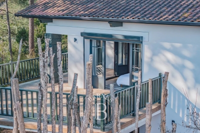 Maison &agrave; vendre &agrave; CAP-FERRET  - 8 pi&egrave;ces - 200 m&sup2; 
