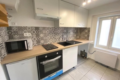Appartement &agrave; louer &agrave; MONTÉLIMAR  - 2 pi&egrave;ces - 30 m&sup2; 