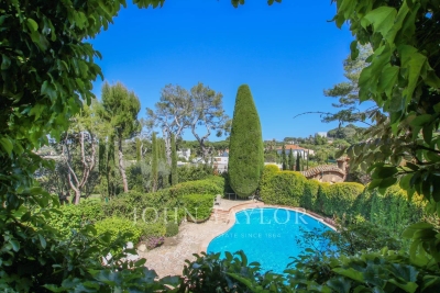 Apartment to rent in CAP D'ANTIBES  - 3 rooms - 60 m² 