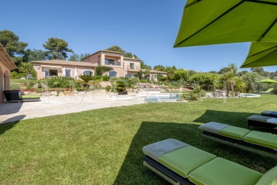 Villa à Mougins &agrave; louer à partir de 18 000 € / semaine, Photo 2