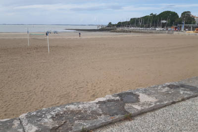 Maison à vendre à ST GEORGES DE DIDONNE Sud - 7 pièces - 200 m² 