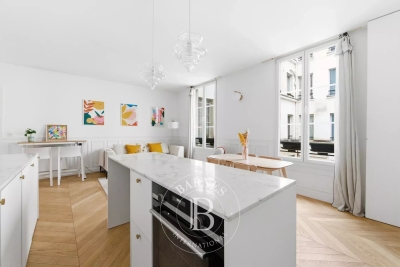 Appartement &agrave; vendre &agrave; PARIS 3EME  - 2 pi&egrave;ces - 54 m&sup2; 