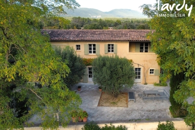 Maison à vendre maison terrasse vieux village