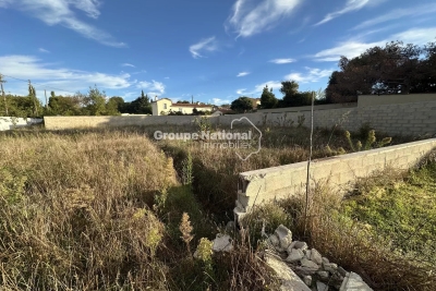 terrain à vendre à SALON-DE-PROVENCE La Baronne  - 400 m² 