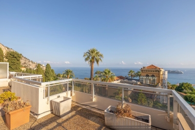 Apartment for sale in MENTON  - 3 rooms - 71 m² 