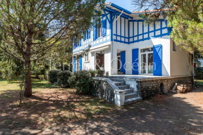 Maison à vendre à SOORTS-HOSSEGOR  - 7 pièces - 185 m² 
