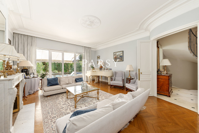 Maison à vendre à BORDEAUX Sud - 9 pièces - 280 m² 