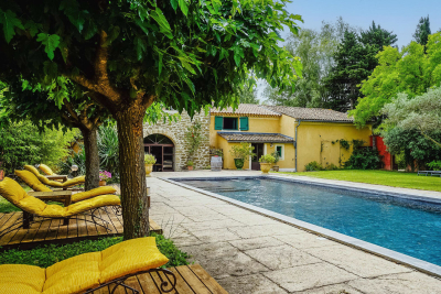 Maison à vendre à SARRIANS Camaret-sur-Aigues  - 411 m² 