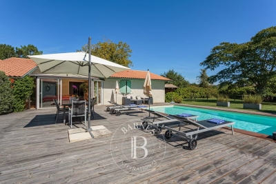 Maison à vendre à TARNOS Sablar-Rive Droite - 7 pièces - 240 m² 