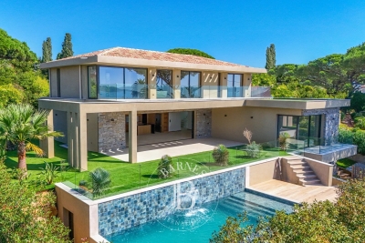 Maison à vendre piscine centre ville ste maxime 