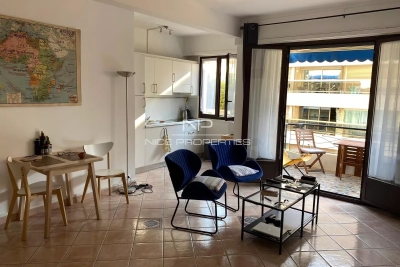 Appartement à vendre à NICE Les Pomarels - 1 pièces - 32 m² 