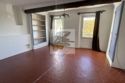 Appartement à vendre à SEILLANS Grimaud - 2 pièces - 44 m² 