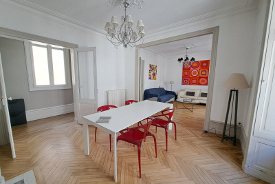 Appartement &agrave; louer &agrave; NANTES  - 4 pi&egrave;ces - 117 m&sup2; 