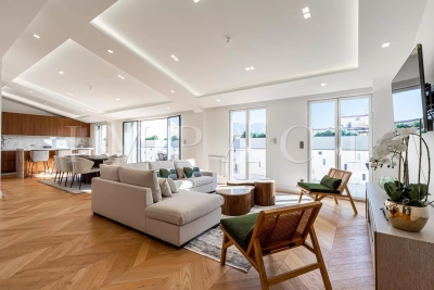 Appartement à Cannes &agrave; louer à partir de 5 850 € / semaine, Photo 1