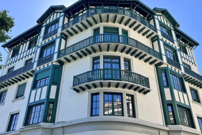 Appartement &agrave; louer &agrave; BIARRITZ  - 7 pi&egrave;ces - 221 m&sup2; 