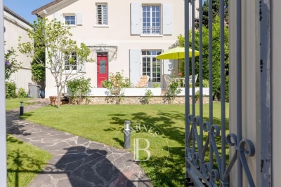 Maison &agrave; vendre maison terrasse rive droite 