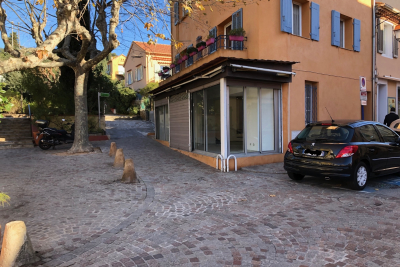Commerce &agrave; louer &agrave; LE LAVANDOU Le Rouve Gailleux le Val d'Arenc  - 42 m&sup2; 