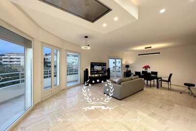 Appartement à vendre à CANNES Broussailles - 3 pièces - 111 m² 