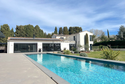 Maison &agrave; vendre 1 hectare 