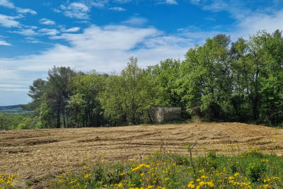 terrain à vendre à Vezenobres   510 m² 