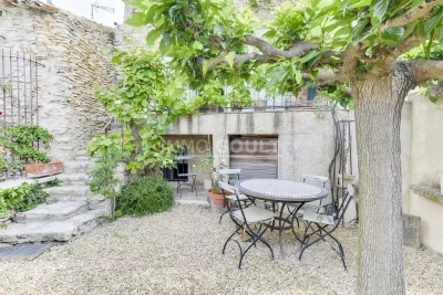 Maison à vendre à ST-SATURNIN-LÈS-APT Legue-Pous du Plan  - 120 m² 