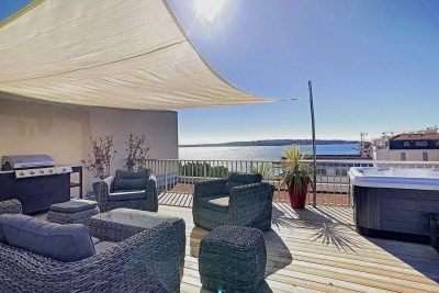 Appartement à louer à CANNES  - 4 pièces - 126 m² 