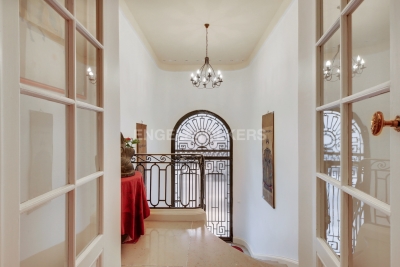 Maison &agrave; vendre &agrave; PARIS 16EME  - 9 pi&egrave;ces - 414 m&sup2; 