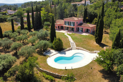 House for sale in LA MOTTE La Motte - 5 rooms - 170 m² 