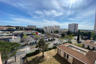 Appartement &agrave; louer &agrave; SALON-DE-PROVENCE  - 4 pi&egrave;ces - 91 m&sup2; 