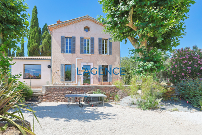 Maison &agrave; vendre &agrave; CUERS  - 6 pi&egrave;ces - 211 m&sup2; 