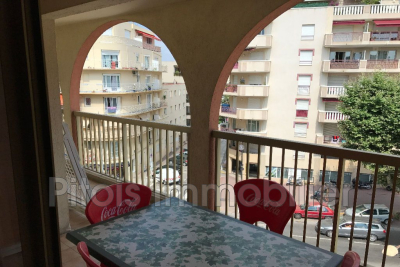 Appartement &agrave; louer &agrave; ANTIBES  - 2 pi&egrave;ces - 40 m&sup2; 