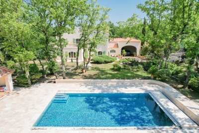 Maison &agrave; vendre &agrave; UZÈS  - 12 pi&egrave;ces - 433 m&sup2; 