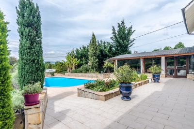 Maison à vendre à NERNIER  - 5 pièces - 263 m² 